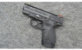 Smith & Wesson ~ M&P 40 Shield ~ .40 S&W - 2 of 4