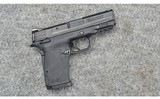 Smith & Wesson ~ M&P 9 Shield EZ ~ 9 MM Luger - 1 of 4