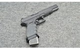 Glock ~ 17L ~ 9 mm Luger - 1 of 3