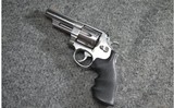 Smith & Wesson ~ Model 629-1 ~ .44 Magnum - 2 of 3