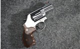 Smith & Wesson ~ Model 686-6 ~ .357 Magnum - 1 of 2