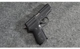 Sig Sauer ~ P229 ~ .40S&W - 1 of 2