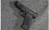Smith & Wesson ~ M&P2.0 10MM ~ 10MM - 2 of 3
