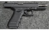 Glock ~ Glock 17 Gen 4 ~ 9 mm Luger - 3 of 3