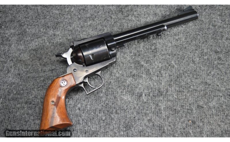 Sturm Ruger & Co. ~ New Model Super Blackhawk ~ .44 Magnum