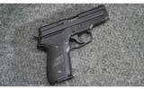 SIG Sauer ~ P229 ~ .40 Smith & Wesson - 1 of 2
