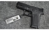 Smith & Wesson ~ M&P9 Shield EZ ~ 9 mm Luger - 2 of 3