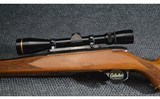 Weatherby ~ Mark V Deluxe ~ .300 Weatherby Magnum - 7 of 11