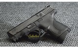 Smith & Wesson ~ M&P 9C ~ 9mm Luger - 1 of 3