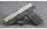 Sig Sauer ~ P250 ~ .40 S&W - 1 of 3