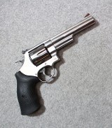 Smith & Wesson ~ 629-6 ~ .44 Magnum