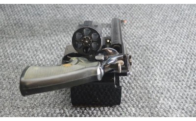 Smith & Wesson ~ 29-3 ~ .44 Magnum - Image 3 of 3