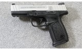 Smith & Wesson ~ SD40 VE ~ .40 S&W - 2 of 7