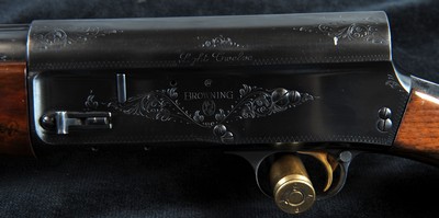 Browning A5 Light 12 Belgium Shotgun MFG in 1957 w/ INTERCHANGEABLE CHOKE TUBE - Image 1 of 15