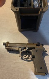 Beretta M9A4
New - 4 of 4