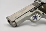 Smith & Wesson 945-40 PERFORMANCE CENTER 1 OF 175
- 7 of 15