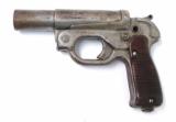 German Flare Gun (MM724) - 1 of 3