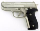 Sig Sauer P229 .40 S&W (PR26008) - 1 of 4