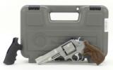 Smith & Wesson 627-5 Performance Center .357 Magnum (iPR26494) New - 1 of 6