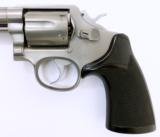 Smith & Wesson 64-3 .38 Special
(PR24701) - 2 of 4