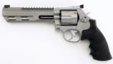mith & Wesson 686-6PC Competitor .357 Magnum (nPR25196) New
- 1 of 5