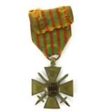 French WWI Croix de Guerre with Star (MM981) - 2 of 2