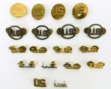 "U.S. Military vintage collar devices (MM838)"