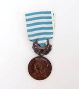 "French Medal For Syria and Cilicia Instituted in July 1922 (MM861)" - 1 of 2