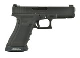 Glock 17 Gen 4 9mm (PR45335 )
- 1 of 2