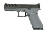 Glock 17 9mm (PR45354) - 2 of 3