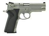 Smith & Wesson 4006 .40S&W
(PR46022) - 2 of 3