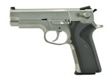 Smith & Wesson 4006 .40S&W
(PR46022) - 1 of 3