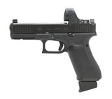 Glock 17 Gen5 9mm (PR50666)
- 2 of 3