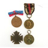 "Lot of WWI / WWII German Medals (MM909)" - 1 of 2