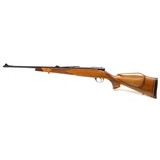 "Weatherby Mark V .300 Magnum (R12400)" - 2 of 4