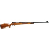 "Weatherby Mark V .300 Magnum (R12400)" - 1 of 4