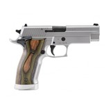"Sig Sauer X-Five Short & Smart 9mm (PR53072)" - 1 of 6