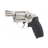 "Smith & Wesson 642-2 Airweight Laser .38SPL (PR53847)" - 1 of 2