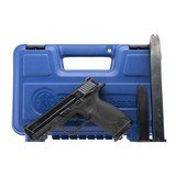 "Smith & Wesson M&P40 40S&W (PR58044)" - 3 of 4