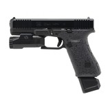 "Glock 22 Gen 5 .40 S&W (PR58297)" - 2 of 4