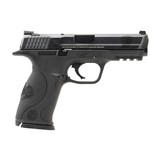 "Smith & Wesson M&P40 .40S&W (PR56840)" - 1 of 7