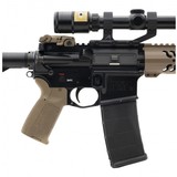 "Smith & Wesson M&P-15 Custom 5.56mm (R32039)" - 2 of 4