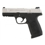 "Smith & Wesson SD40 VE .40 S&W (PR60687)" - 2 of 3