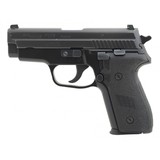 "Sig Sauer P229 .40 (PR62066)" - 3 of 5