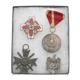 "WWII German Insignia (MM2447)" - 1 of 9