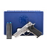 "Smith & Wesson 4006 .40 (PR56052)" - 2 of 6