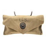 "WWII US First Aid Pouch (MM3250)" - 1 of 4