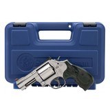 "Smith & Wesson 686-6 Plus Revolver .357 Magnum (PR65120)" - 2 of 6