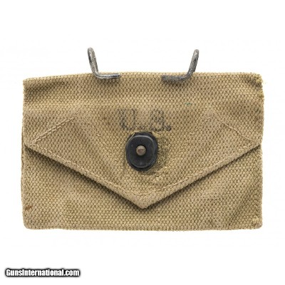 "WW2 OLIVE DRAB CARLISLE BANDAGE POUCH (MM3439)"