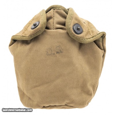 "US WW2 OLIVE DRAB CANTEEN COVER (MM3471)"